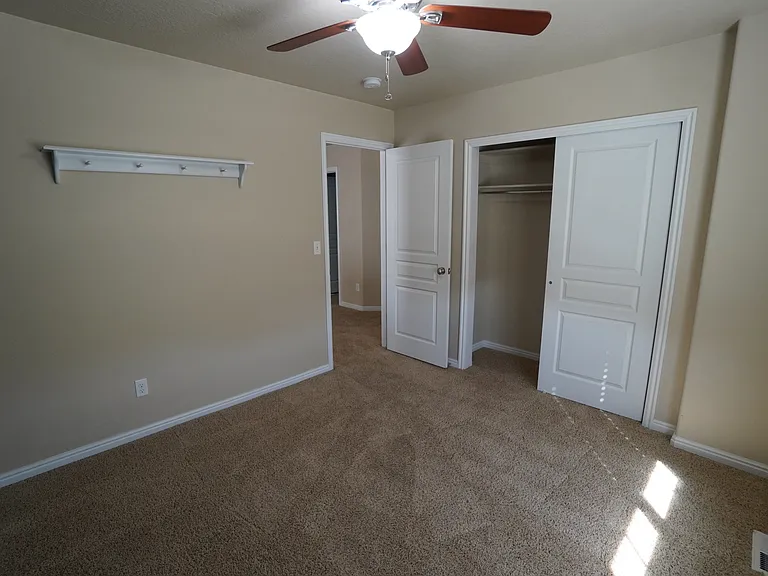 883 S Daisy Dr — Photo 20