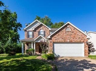 131 Saint Marys Dr, Ballwin, MO 63021