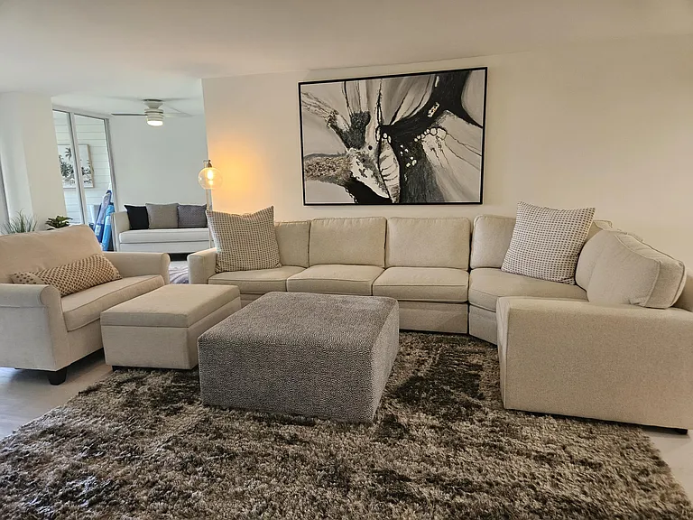 1357 Ocean #104 — Photo 4