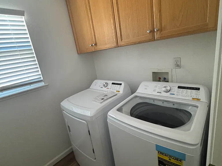 2333 Old Rose Ln — Photo 11