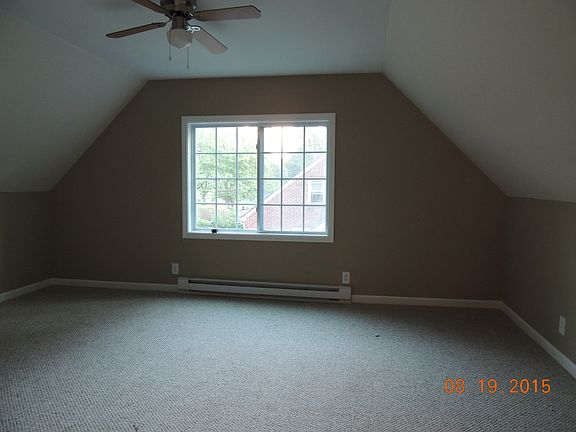 MASTER BEDROOM 2ND FLOOR