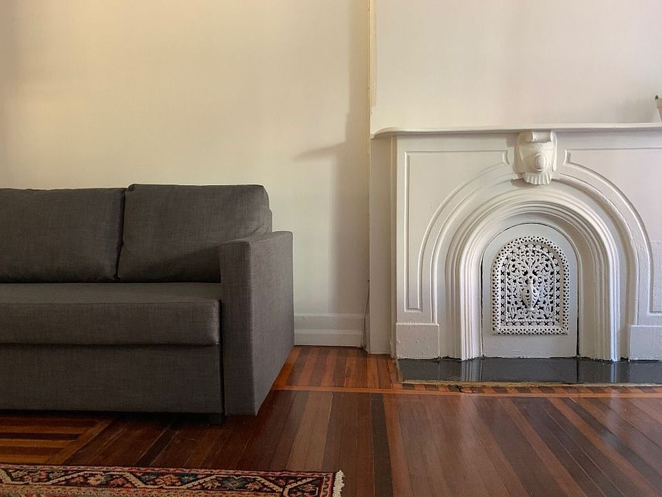 1st image of 216 Quincy St APT 1