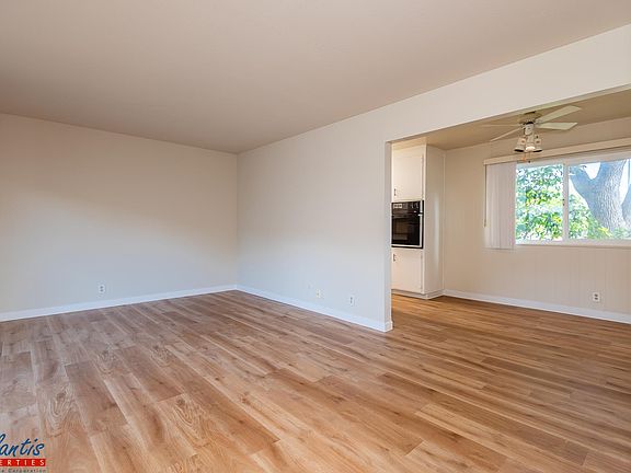 2nd image of 642 Blythe Ct #3