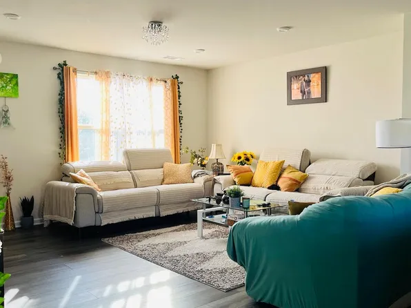 2582 Haskell Dr, Antioch, TN 37013