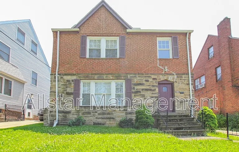 3690 Washington Blvd — Photo 1