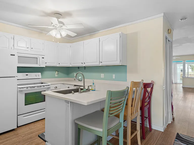Entry Kitchen