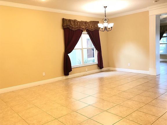 3rd image of 10505 Willow Ridge Loop