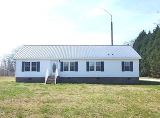 2660 Askew Rd, Farmville, NC 27828