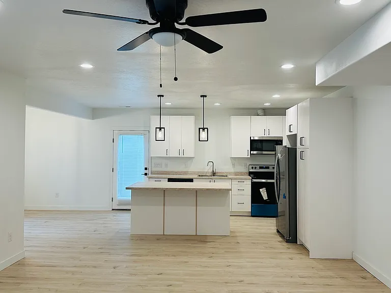 3097 W Watercress Dr — Photo 2