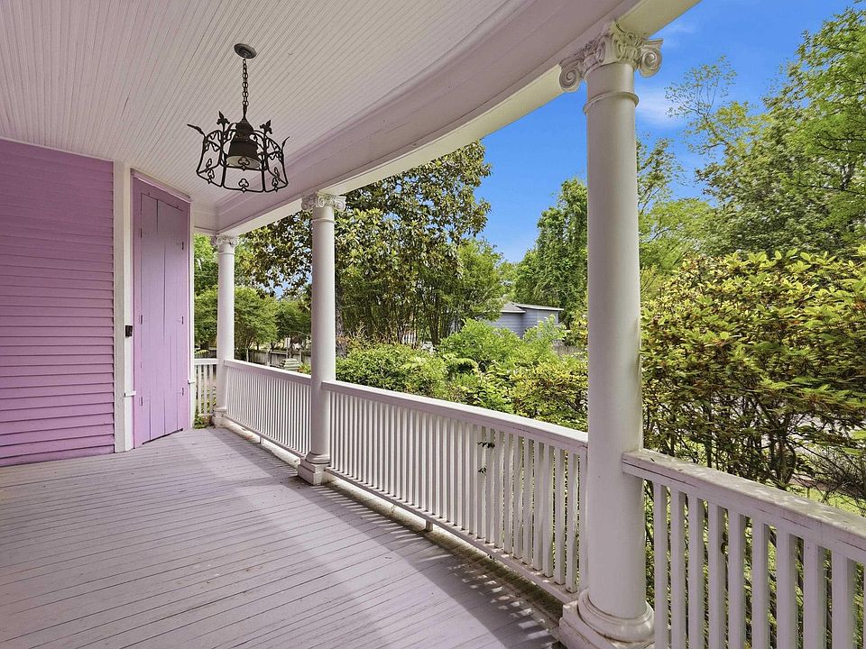 49th image of 1823 S Broadway St