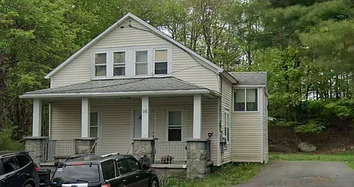 16 Monticello St Photo 1