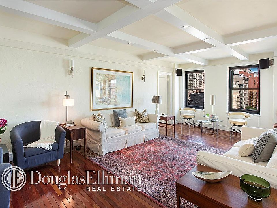 1st image of 300 W 23rd St #8HI