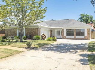 1011 Boulevard De La Parisienne, Mary Esther, FL 32569