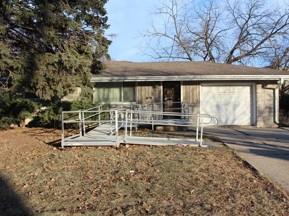 5626 North 35th STREET, Milwaukee, WI 53209