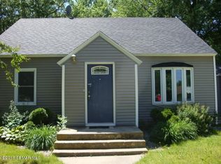 201 4th Ave NW, Dodge Center, MN 55927