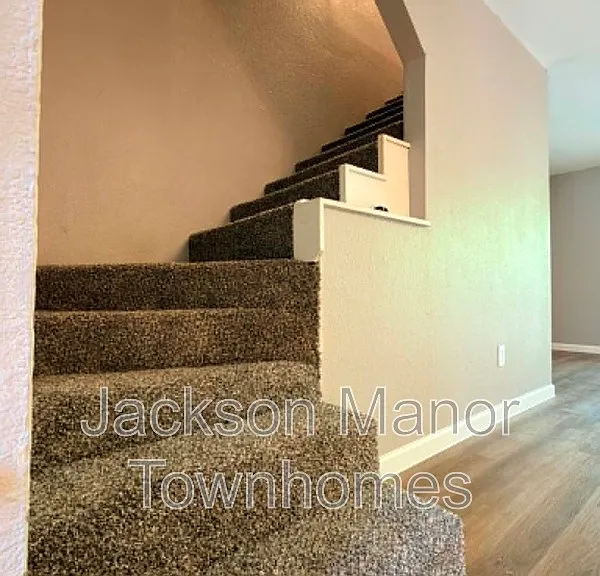 3000 Webb Ave #501 — Photo 4
