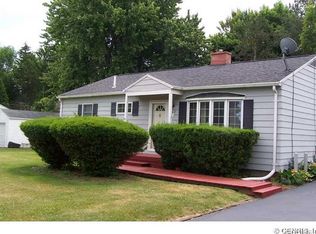 143 Castle Rd, Rochester, NY 14623