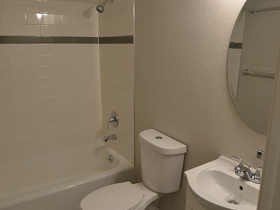 4th image of 2378 E Iliff Ave APT 203