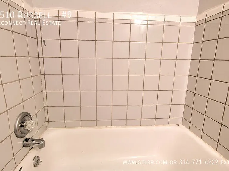 3510 Russell Blvd #9 — Photo 6