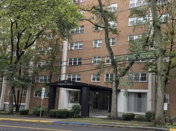 39 E 39Th St BLDG 39 #M1, Paterson City, NJ 07514