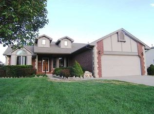2428 N Crestline St, Wichita, KS 67205