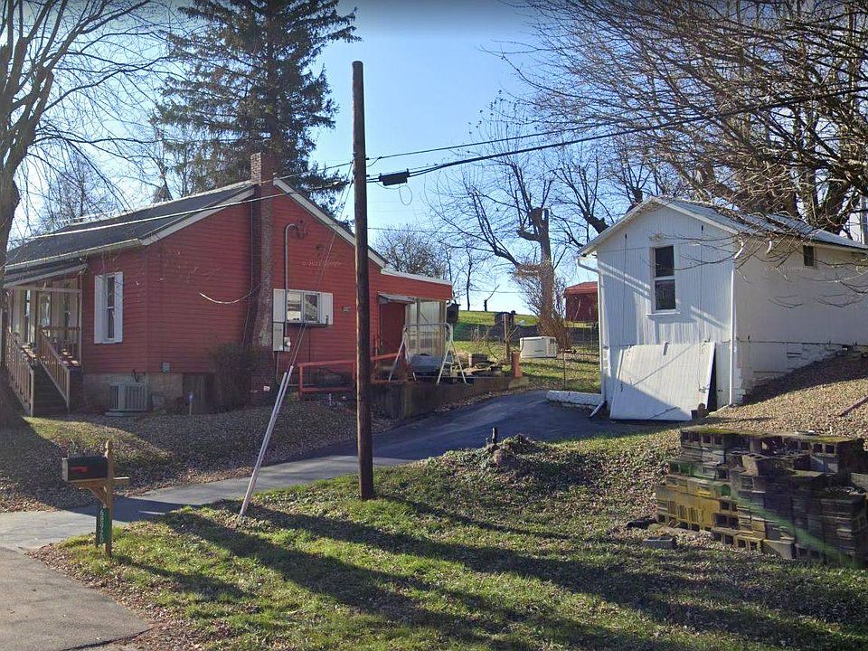 2nd image of 68920 Sewellsville Rd