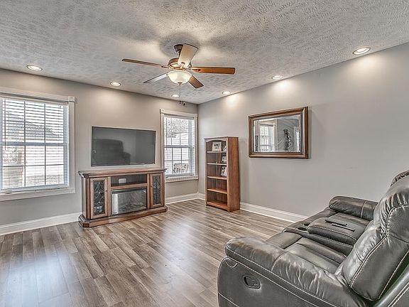5th image of 5060 Cornelius Dr