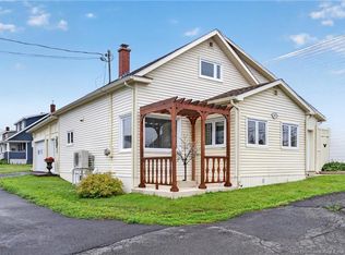 312 Victoria St, Dalhousie, NB E8C 2S1