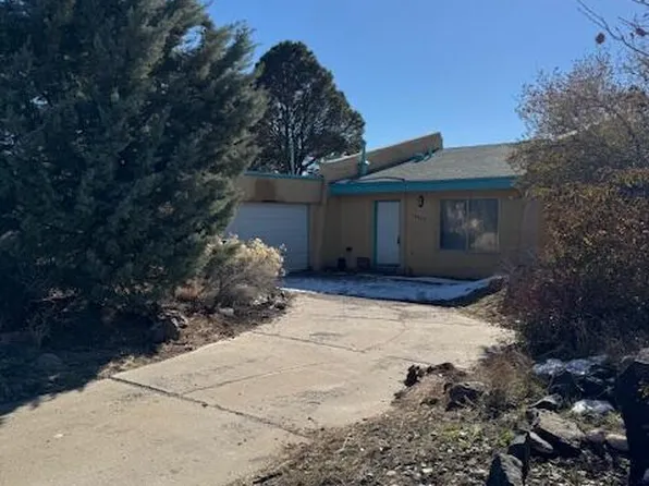 6659 Vooscane Ave, Cochiti Lake, NM 87083