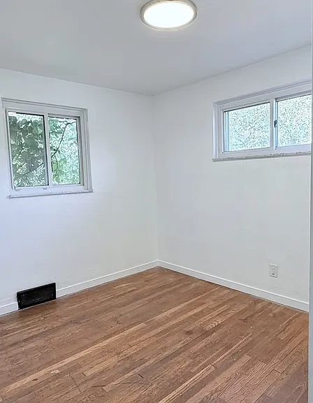 517 Foltz Dr — Photo 4