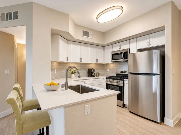 Durango Canyon Apartments