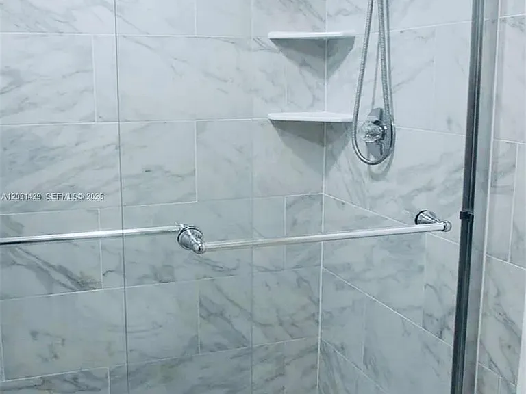 1566 SE Royal Green Cir #203 — Photo 10