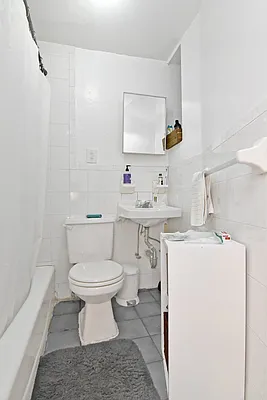 Rented by J Misrahi Realty Corp | media 15