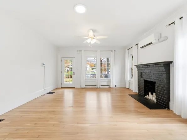 1458 S Main St, Waynesville, NC 28786