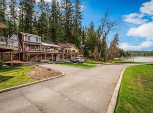 1112 W Peninsula Dr, Coeur D Alene, ID 83814