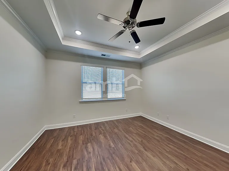 12124 Golden Farm Ln — Photo 11