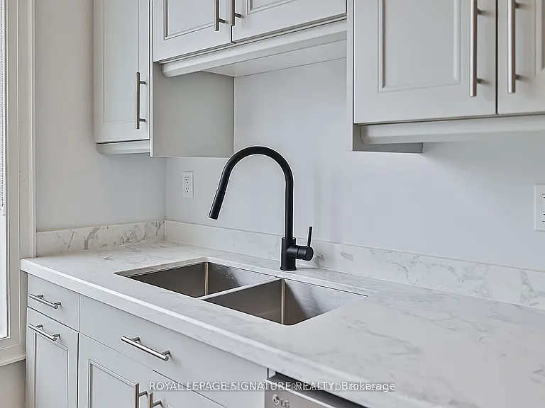 60 Belvidere Ave — Photo 9