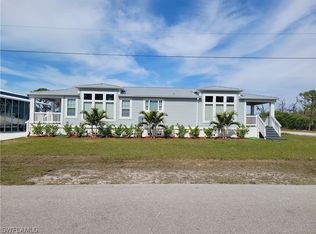 8697 Yukon Ct, Saint James City, FL 33956