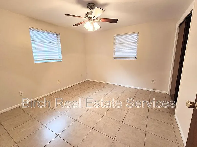 2552 Chancery Dr — Photo 7
