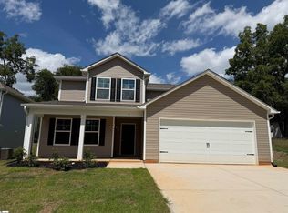 6 Huff Dr, Greenville, SC 29611