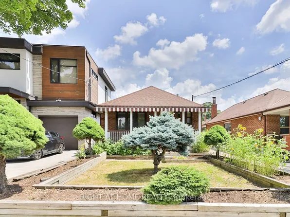 43 Bertram St #Basement, Toronto, ON M6M 3S5