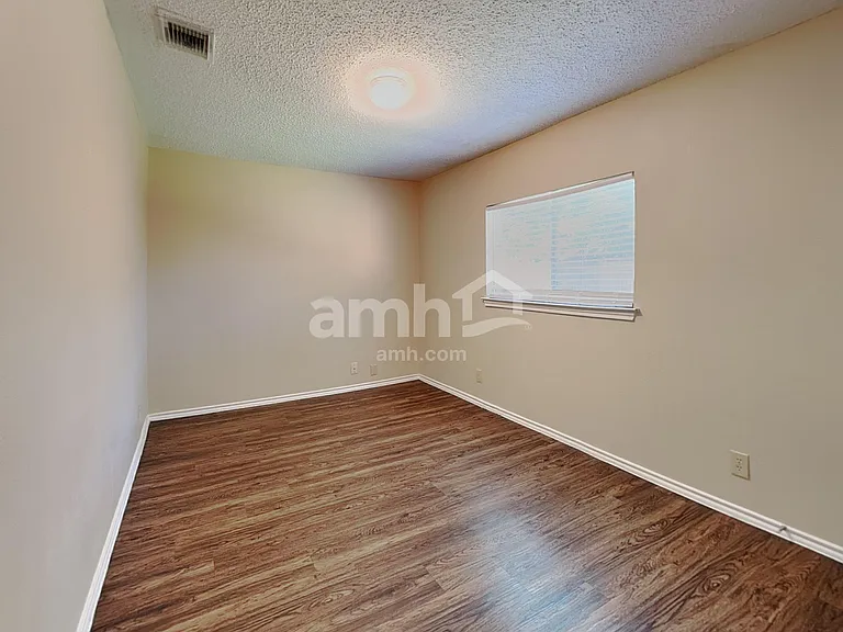 9254 Village Brown — Photo 18