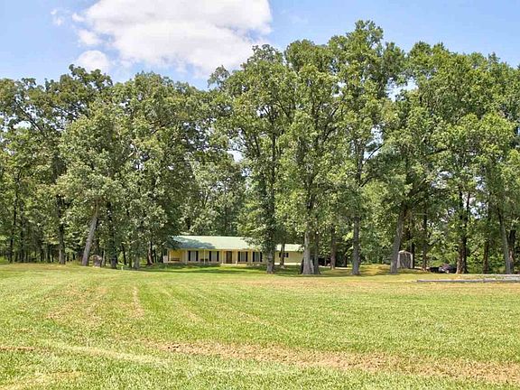 2nd image of 710 County Road 3101