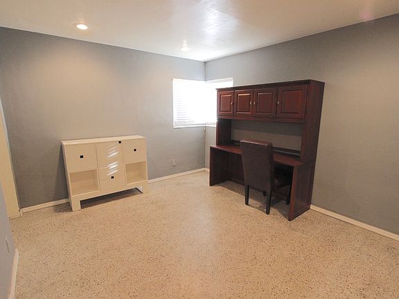 5th image of 5457 NE 3rd Ave