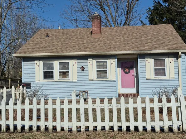 6214 E 10th St, Indianapolis, IN 46219