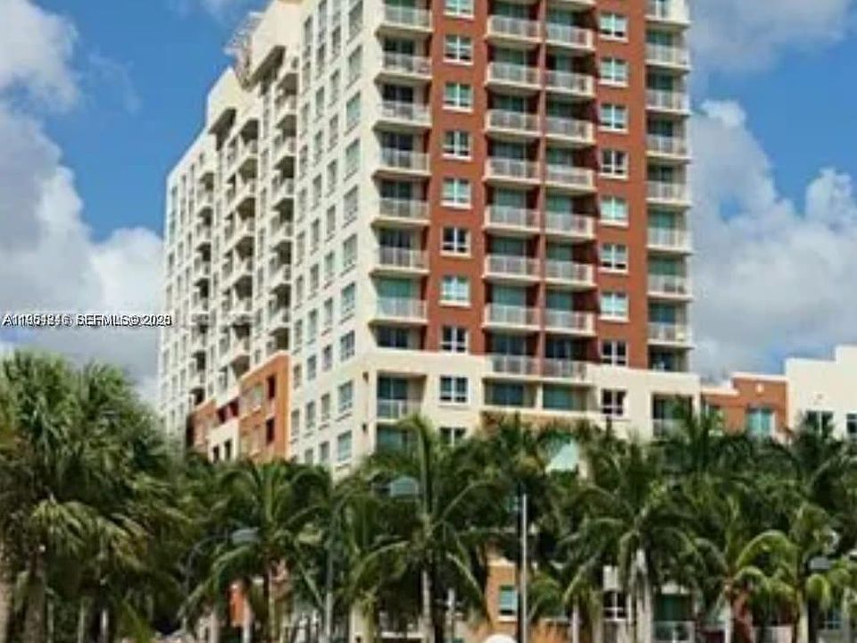 1st image of 2000 N Bayshore Dr APT 801