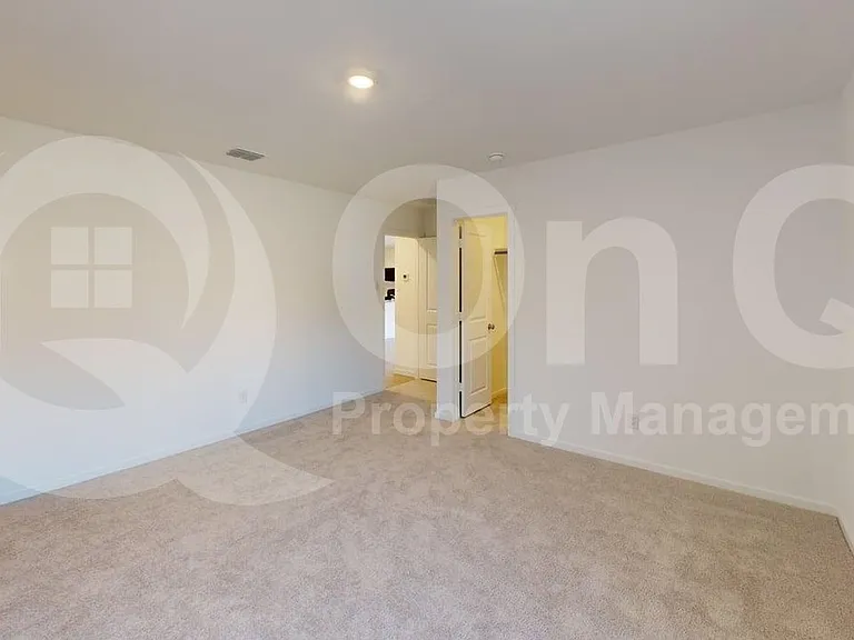 14085 Ladbroke St — Photo 9