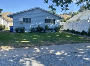 129 E Allen Ave, Chelan, WA 98816