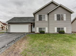 616 10th St, Farmington, MN 55024