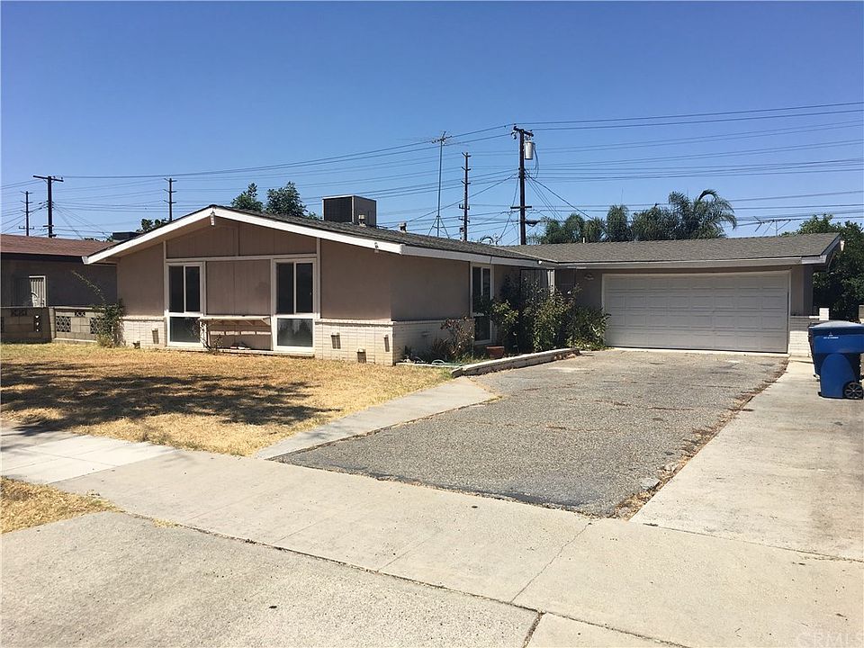 2nd image of 3336 Arrowhead St